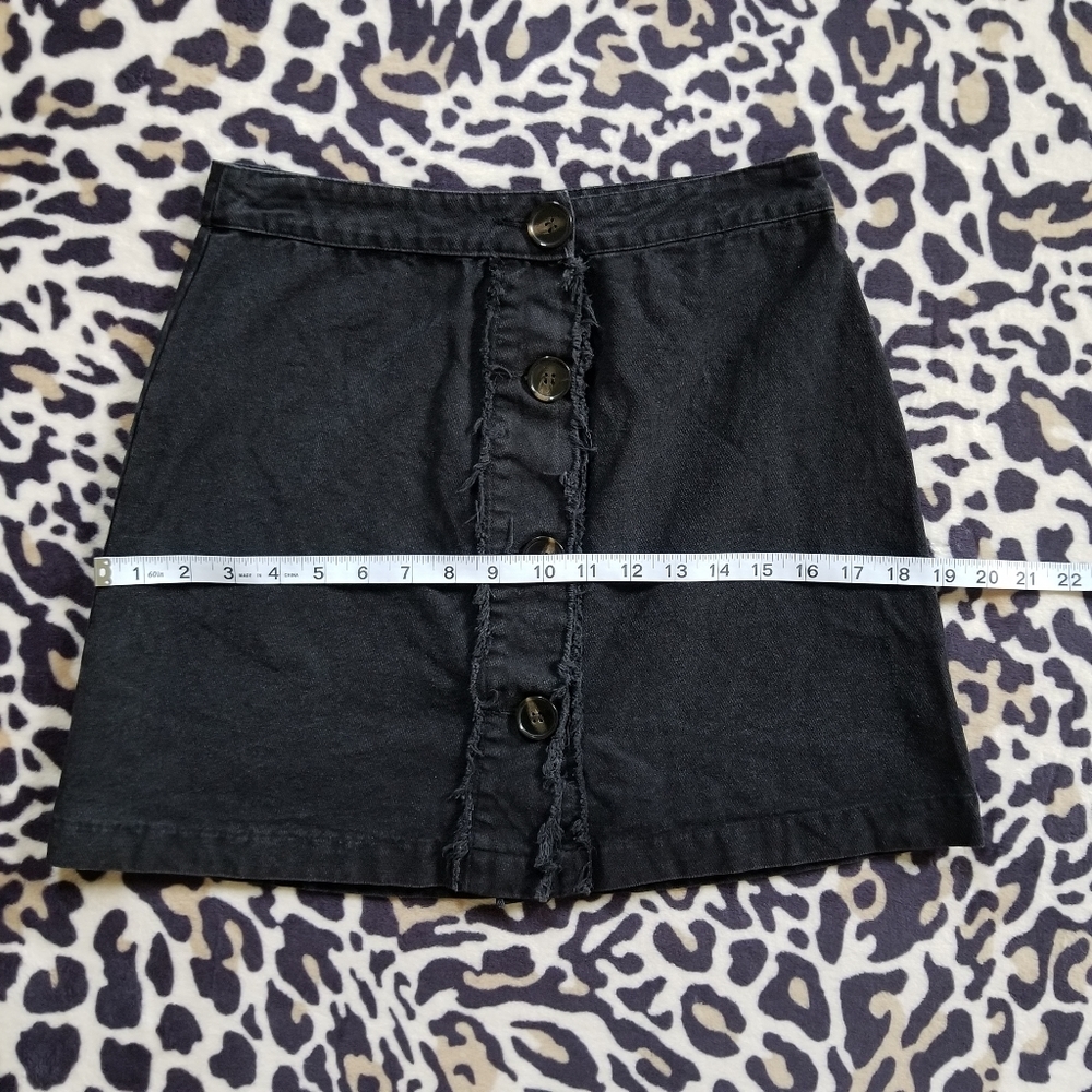 Francesca's Black Jean Skirt - Picture 4 of 9